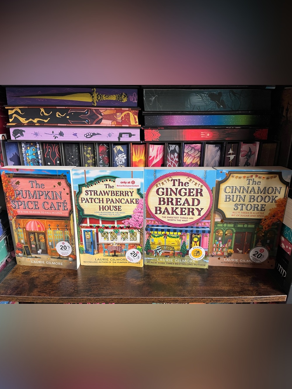 Laurie Gilmore books bundle
The Pumpkin Spice Cafe, The Strawberry Patch Pancake